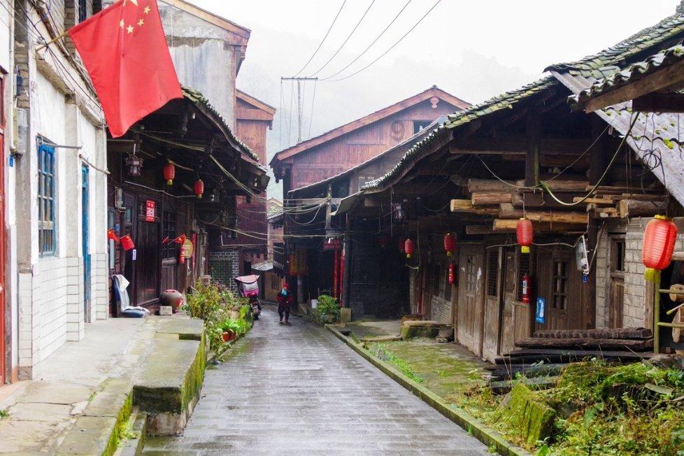 破防了!百色你真会藏